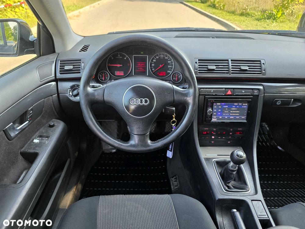 Audi A4 Avant - 6