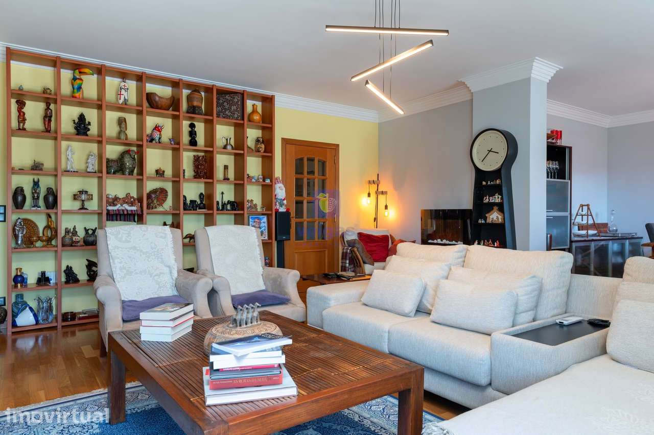 Apartamento renovado com 5 quartos em Avenidas Novas, Lisboa - Grande imagem: 5/41