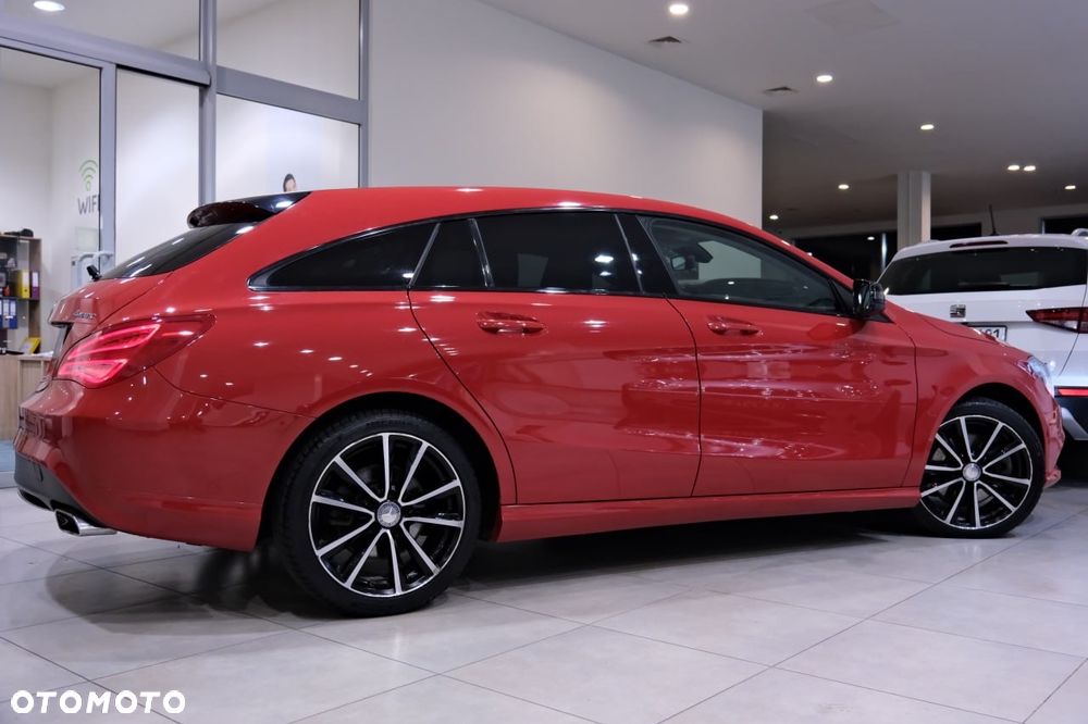 Mercedes-Benz CLA 250 4-Matic Sport - 17