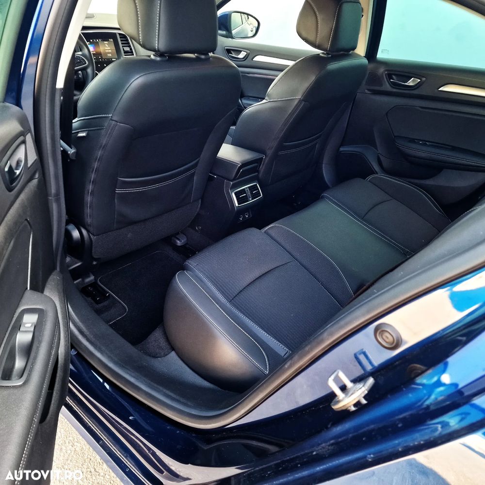 Renault Megane TCe 140 EDC GPF Techno - 13