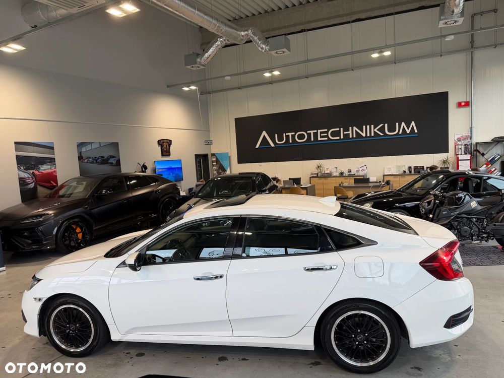 Honda Civic 1.5 T Executive CVT - 9