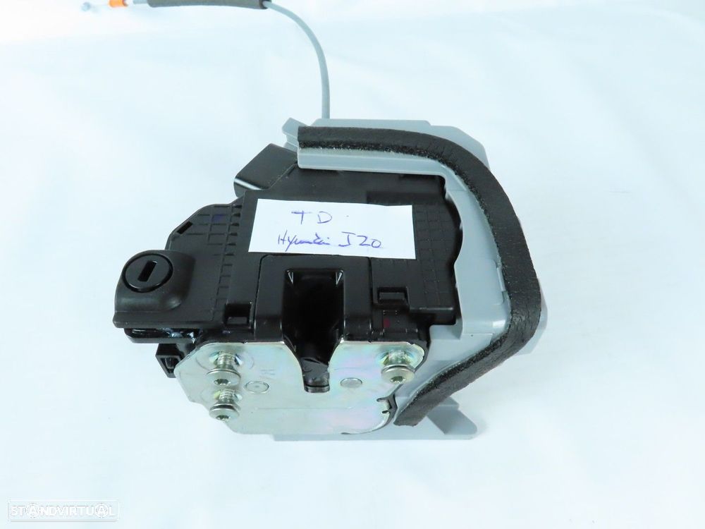 Fecho da porta Direito/Trás Seminovo/ Original HYUNDAI i20 (GB, IB)/HYUNDAI i20... - 2