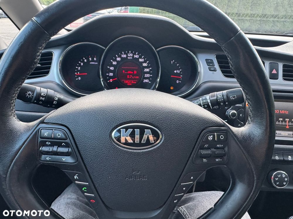 Kia Ceed 1.4 CRDi 90 ISG Spirit - 22
