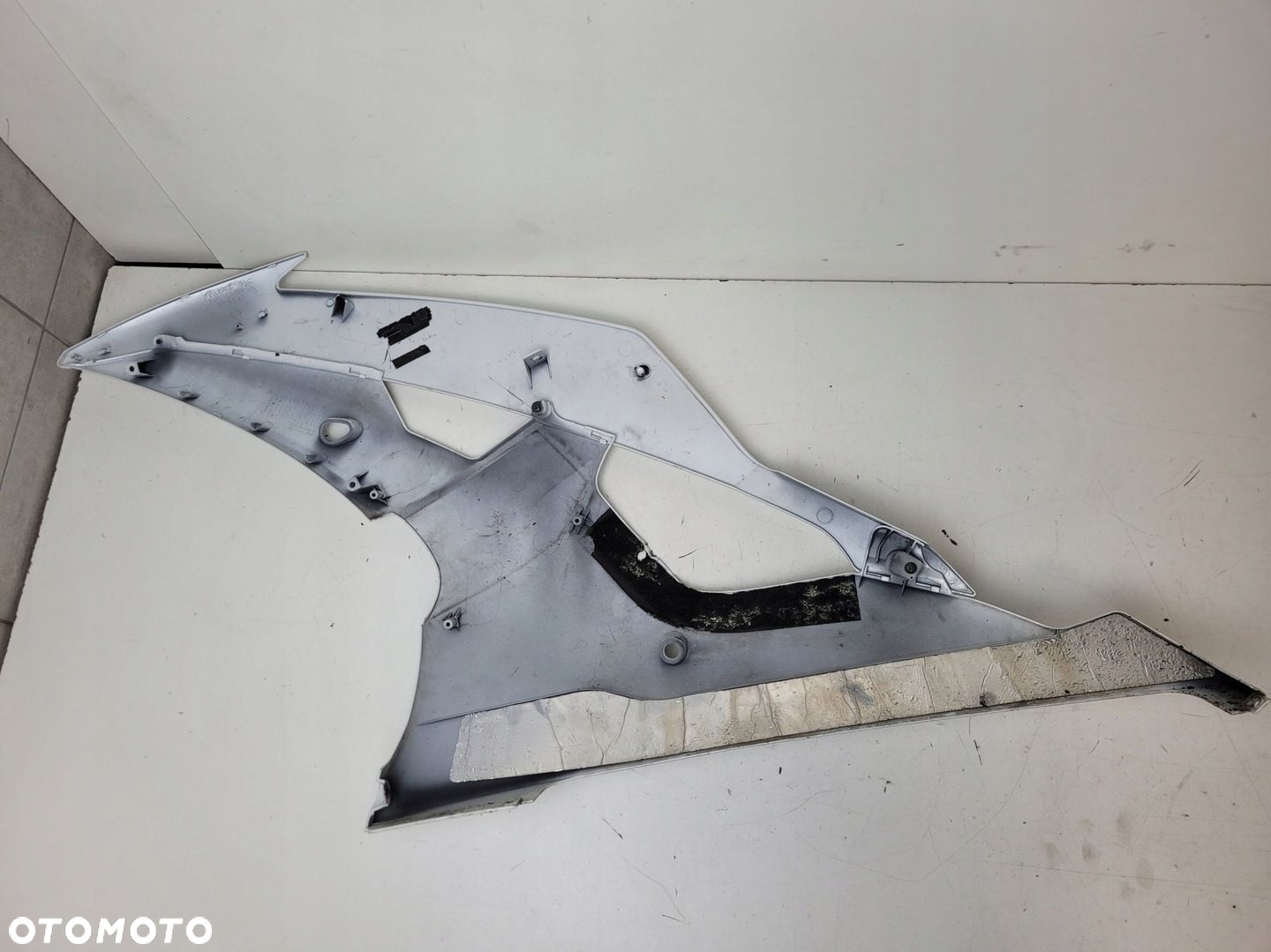 YAMAHA YZF R6 RJ15 08-13 BOK CZASZA PRAWA - 9
