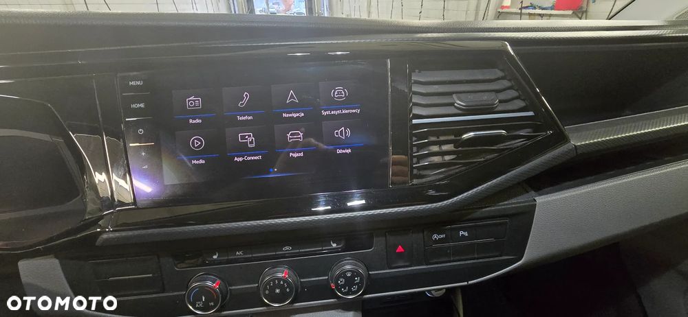 Volkswagen Transporter L2 4Motion DSG - 10