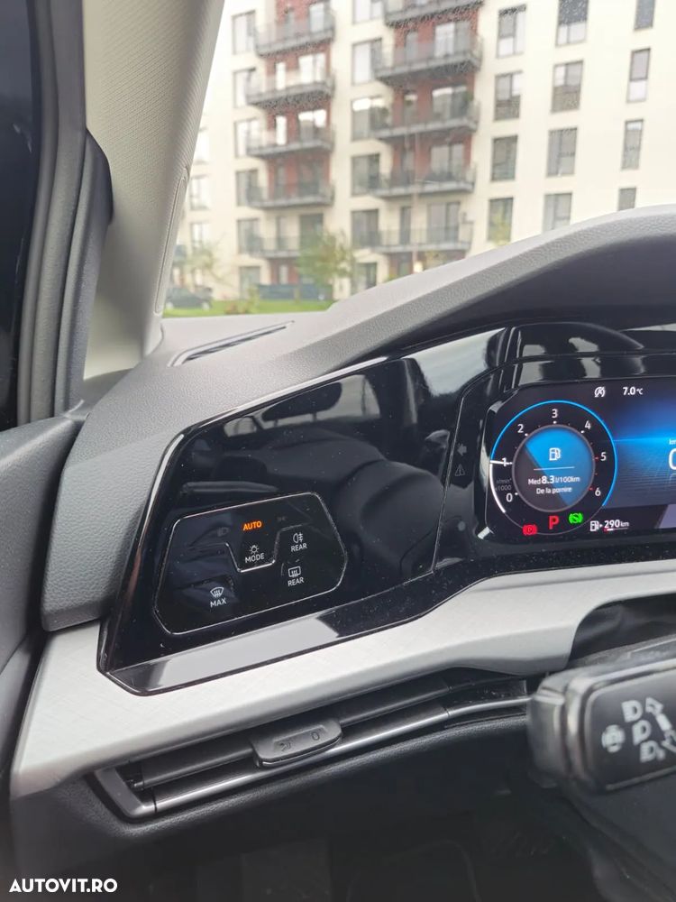 Volkswagen Golf 2.0 TDI SCR DSG Life - 19