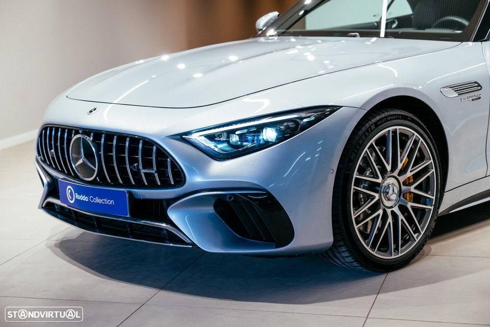 Mercedes-Benz SL 63 AMG 4Matic+ - 16