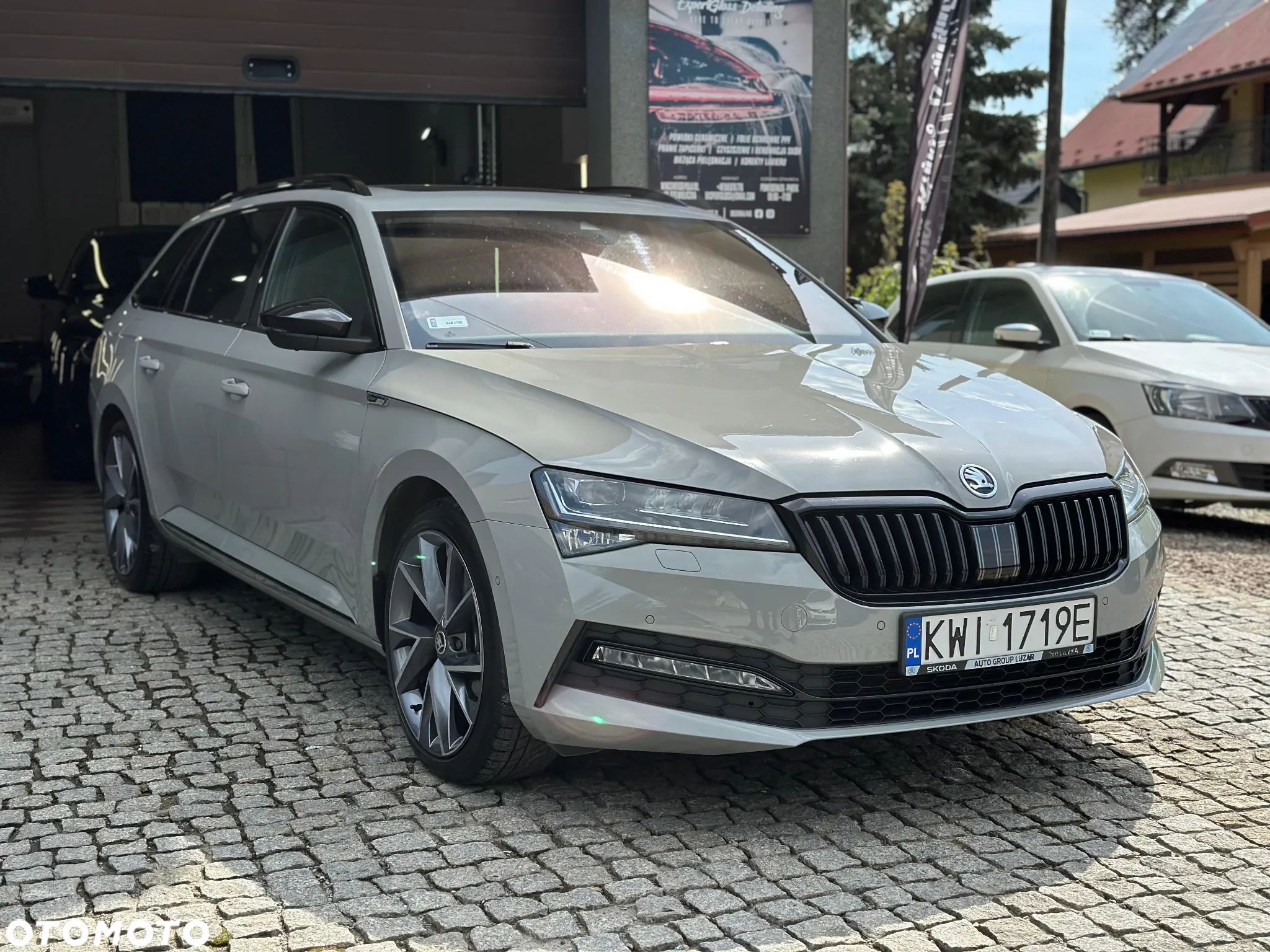 Skoda Superb 2.0 TDI SCR 4x4 Sportline DSG - 1