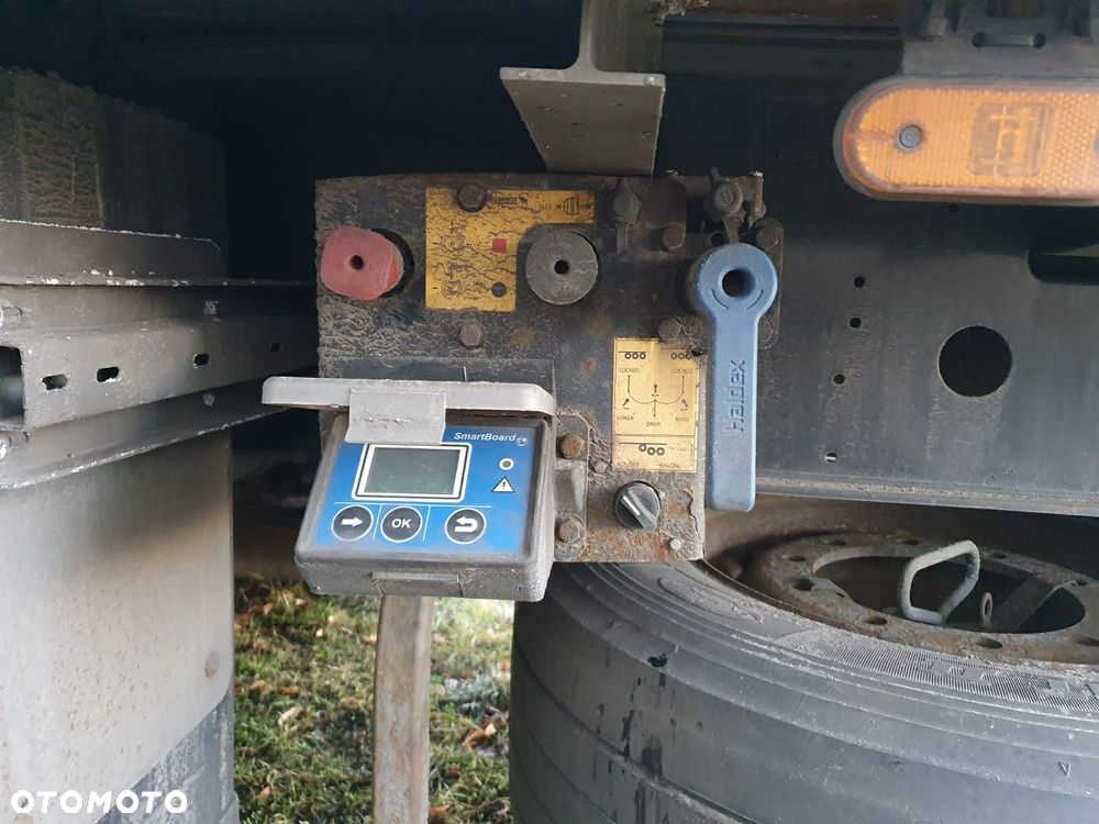 Schmitz Cargobull SCB - 13