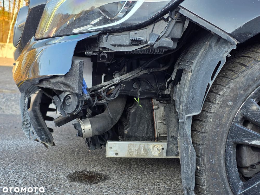 Mercedes-Benz Klasa A 220 d 4Matic 7G-DCT AMG Line - 14