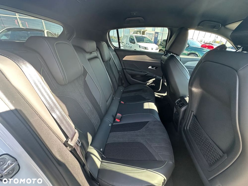 Peugeot 308 - 17
