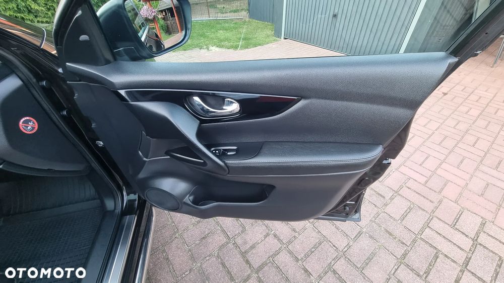 Nissan Qashqai 1.6 dCi DPF tekna - 21