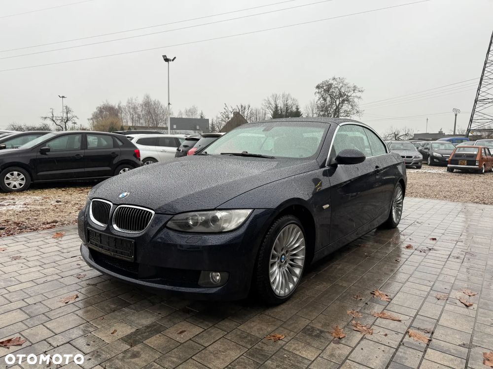 BMW Seria 3 325i Edition Exclusive - 17