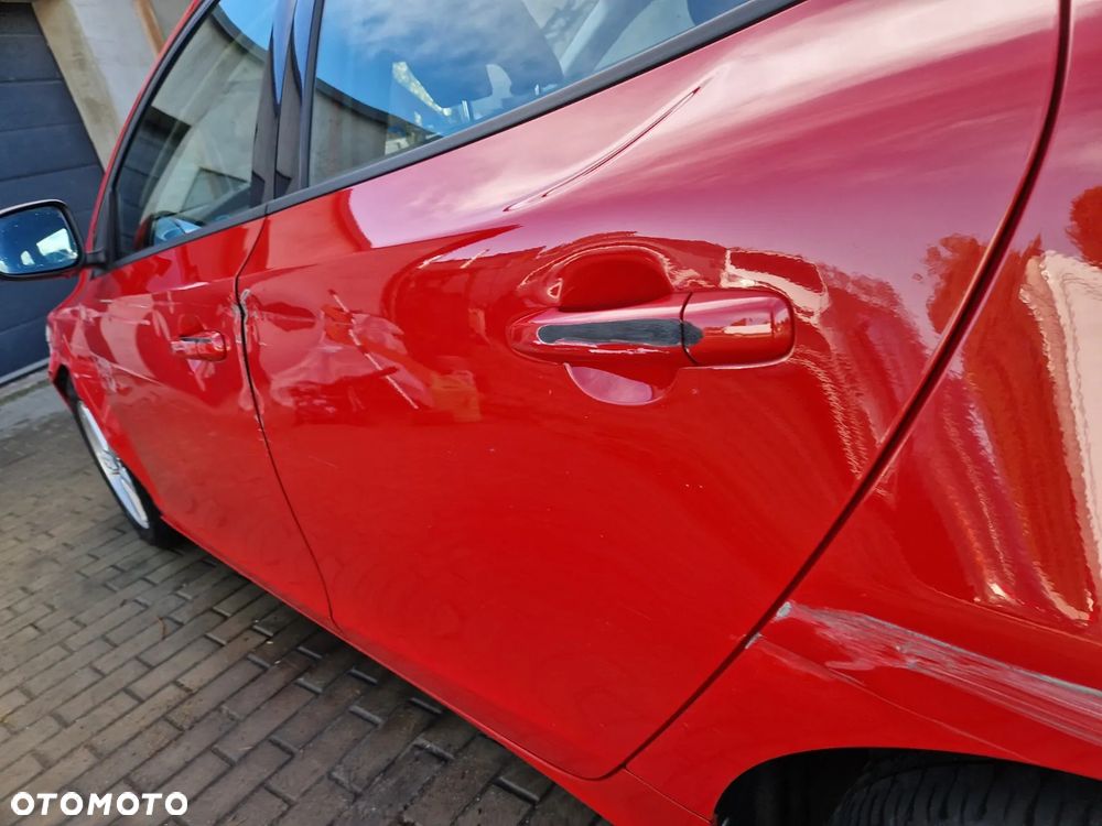 Volvo V40 D2 - 15