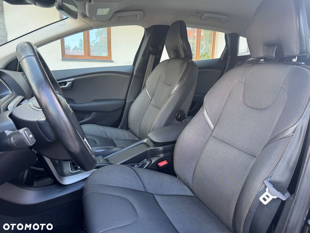 Volvo V40 Cross Country D2 Geartronic Summum - 20