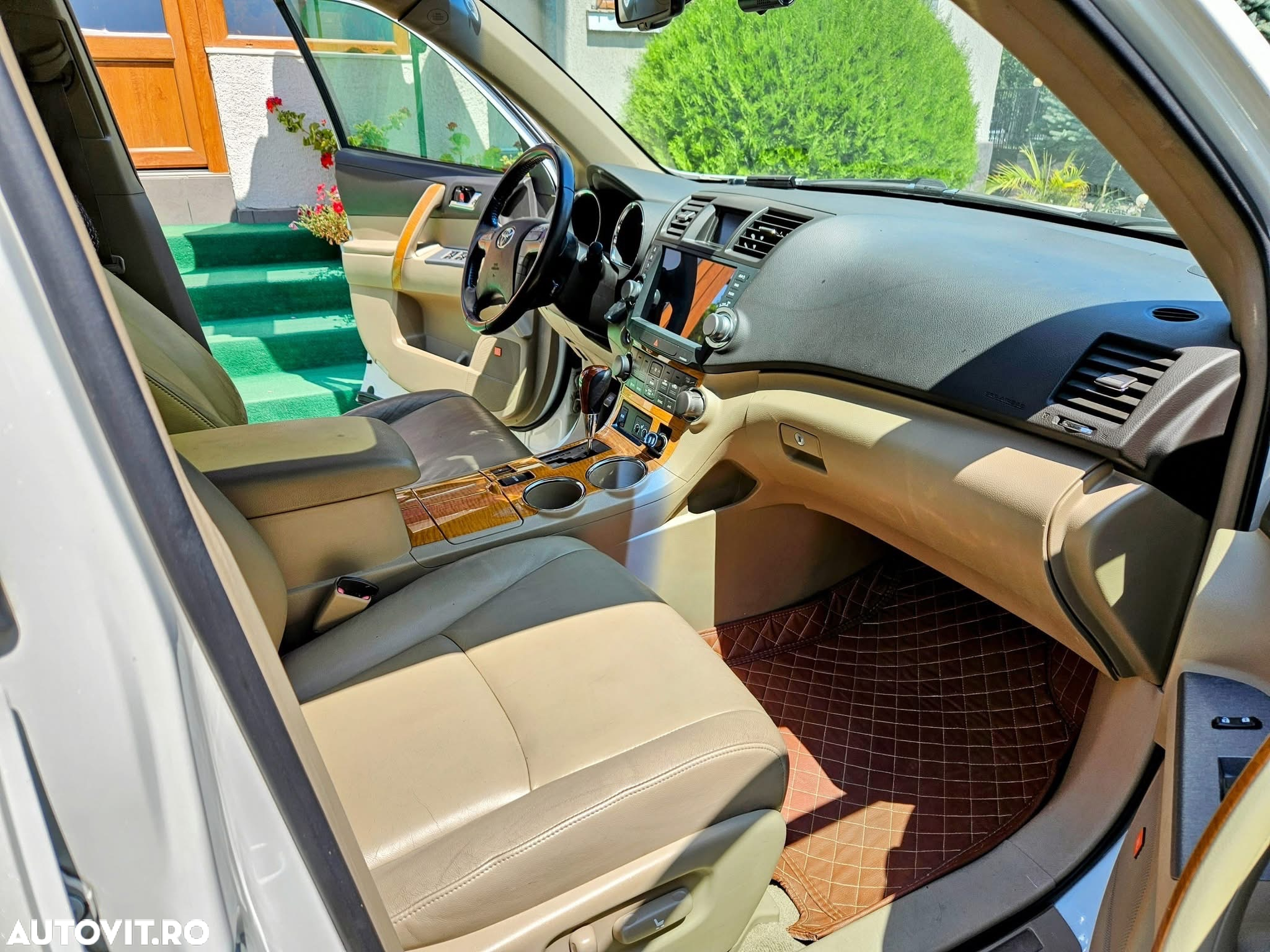 Toyota Highlander - 2
