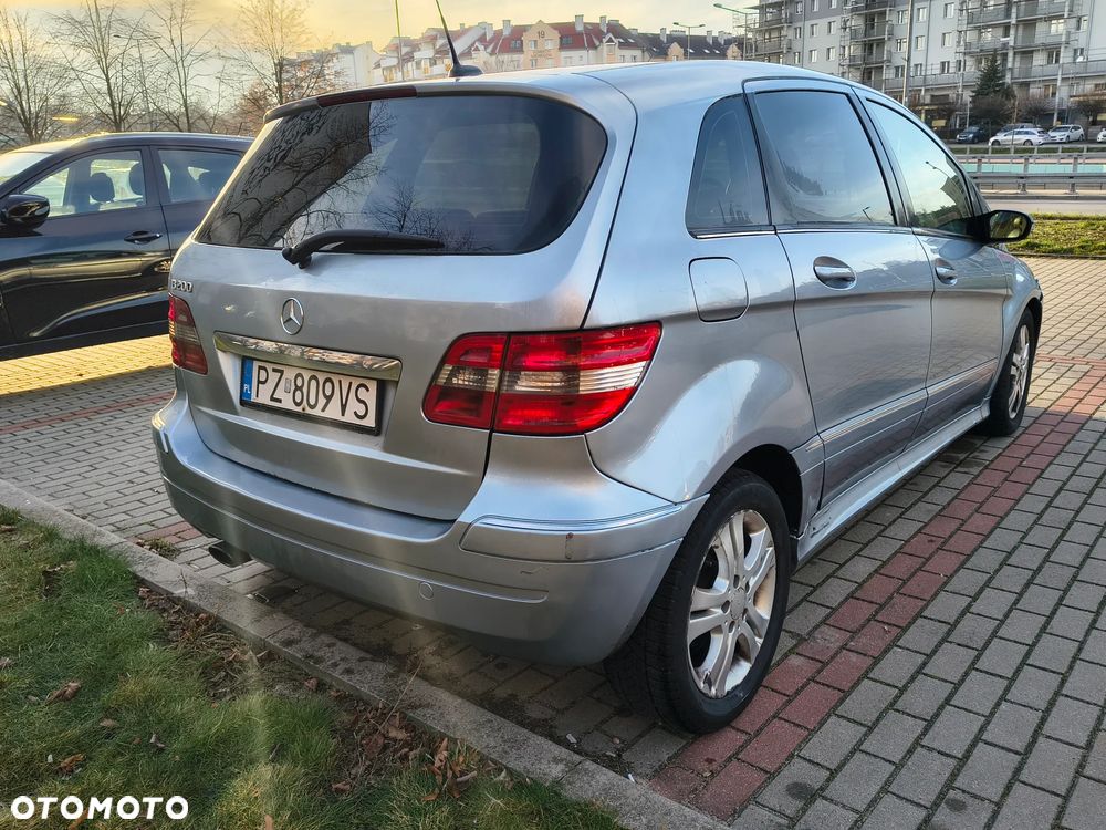Mercedes-Benz Klasa B 200 CDI Special Edition - 5