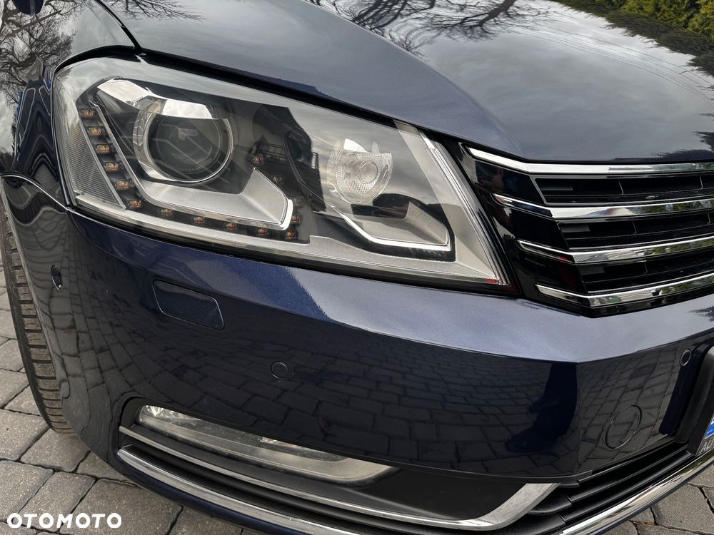 Volkswagen Passat 2.0 TDI DPF DSG Highline - 28