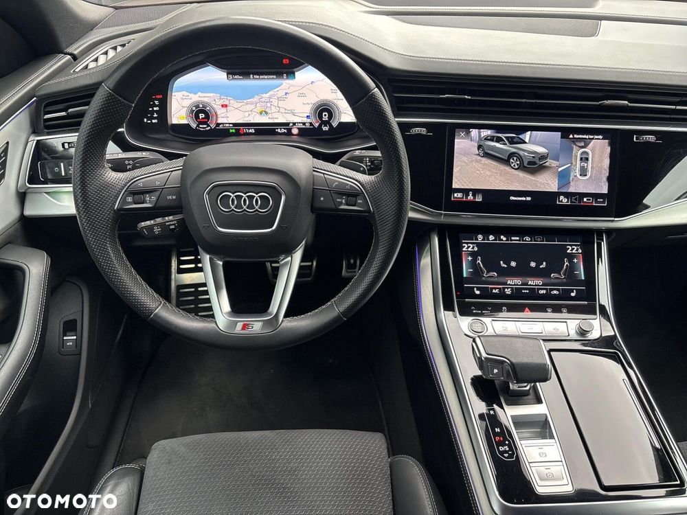 Audi Q8 - 10