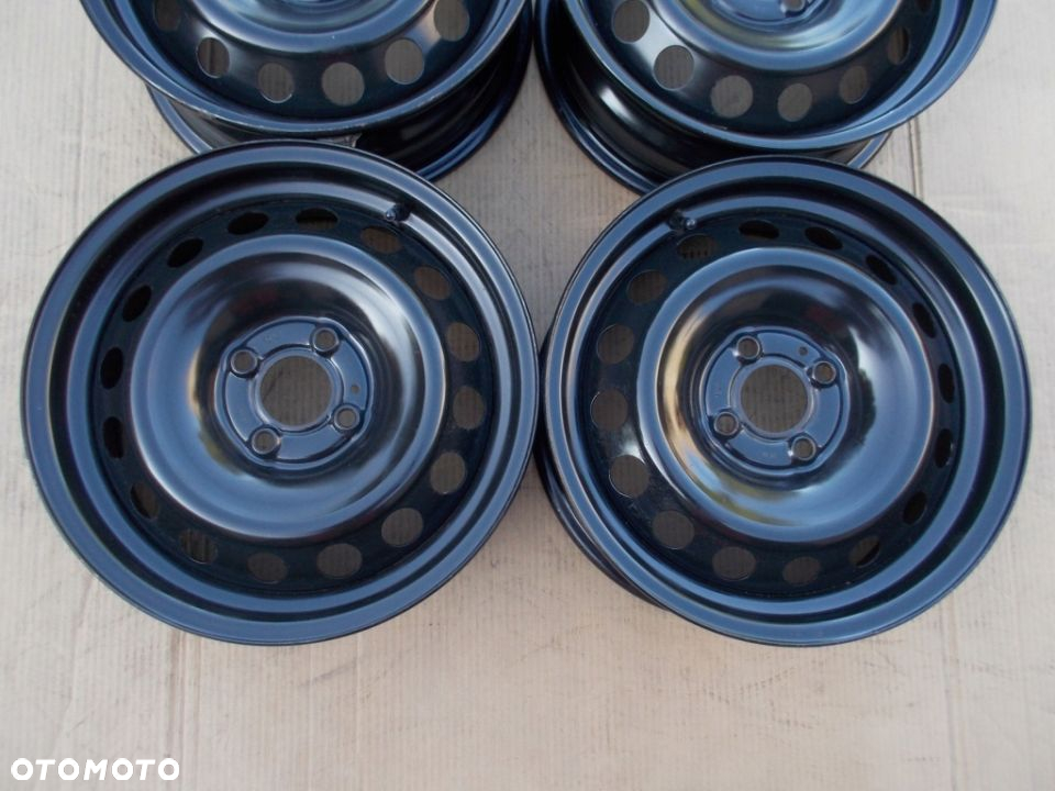 4x Felgi 15 Renault Clio III IV Thalia Dokker Dacia Sandero Lodgy Logan ET40 - 5
