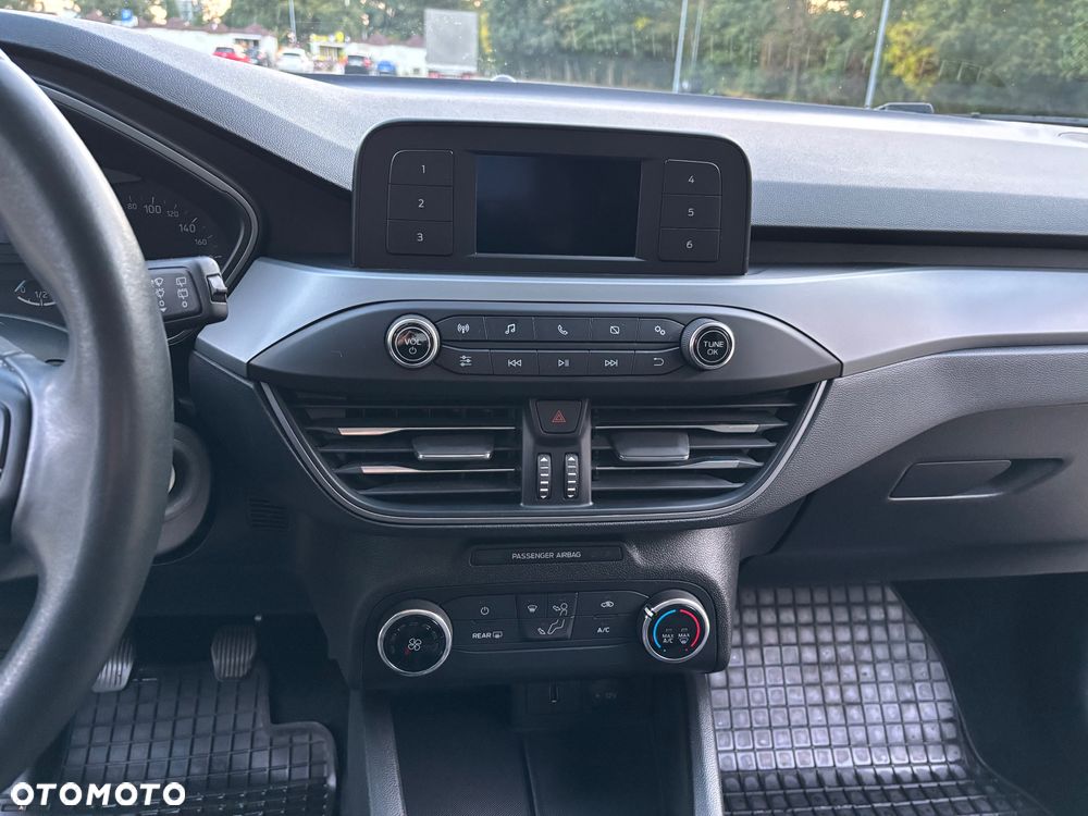 Ford Focus 1.5 EcoBlue Trend - 25