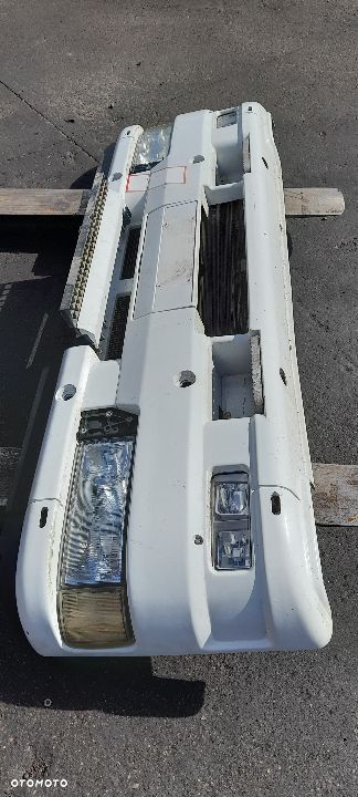 Zderzak przedni IVECO EURO TECH !! ODBIÓR OSOBISTY !! - 1