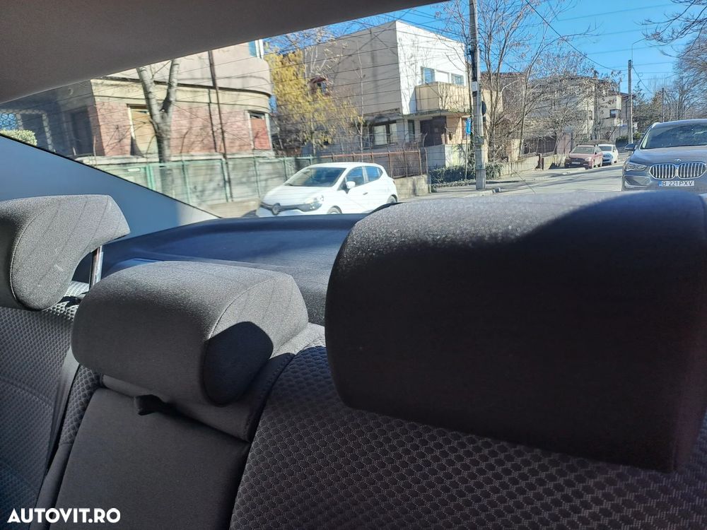 Volkswagen Jetta 1.4 TSI BlueMotion Technology - 20