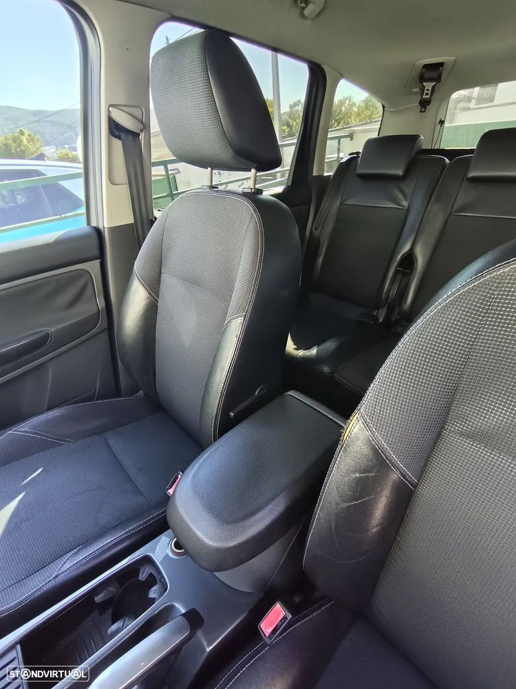 Ford C-Max 1.6 TDCi Titanium - 8