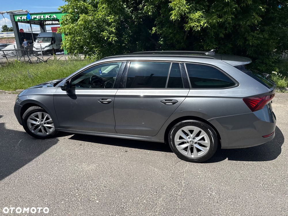 Skoda Octavia 2.0 TDI Ambition DSG - 4