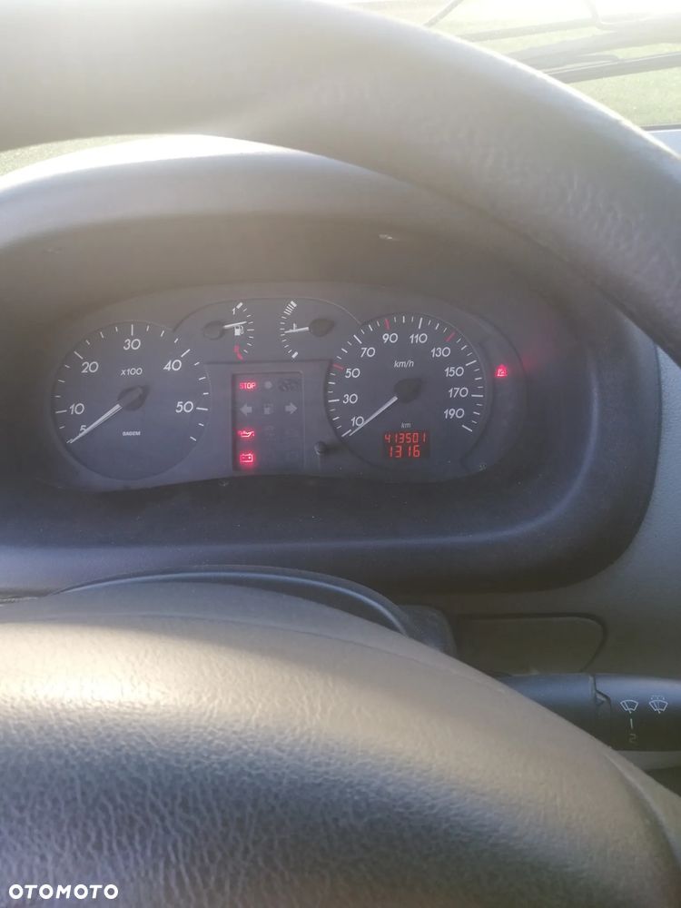 Nissan INTERSTAR - 6