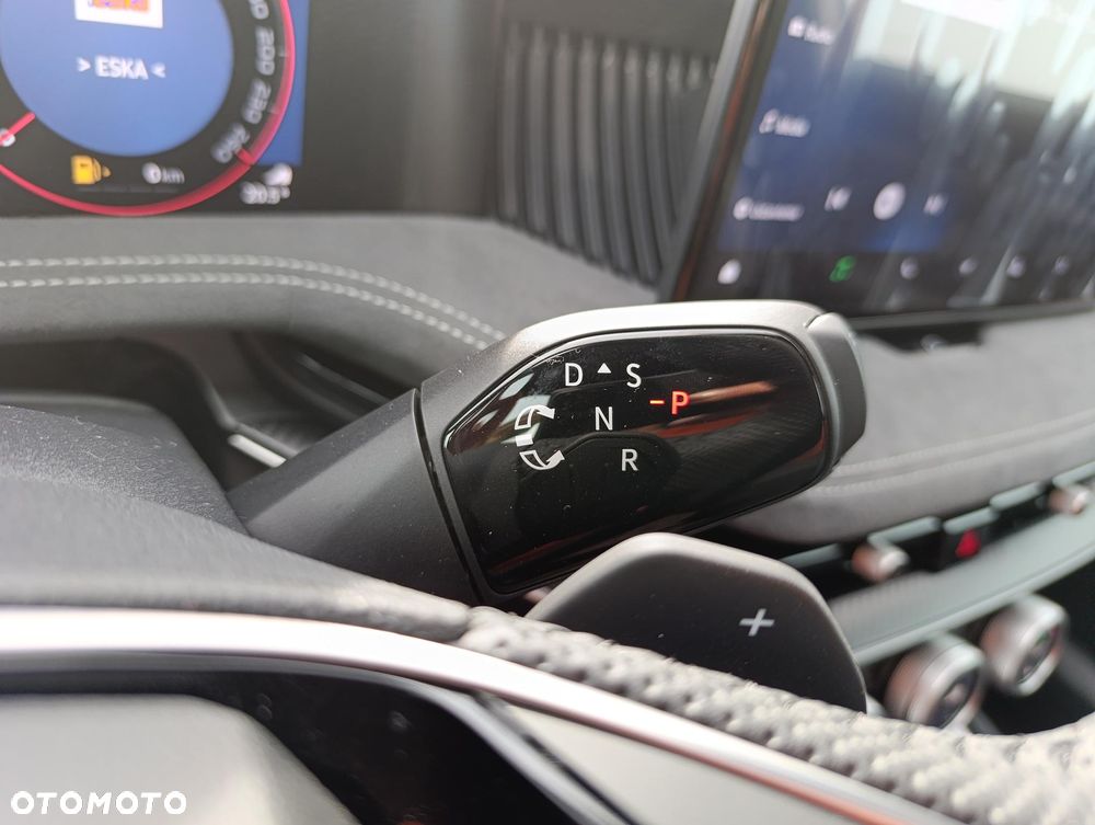 Skoda Superb 2.0 TSI Sportline DSG - 26