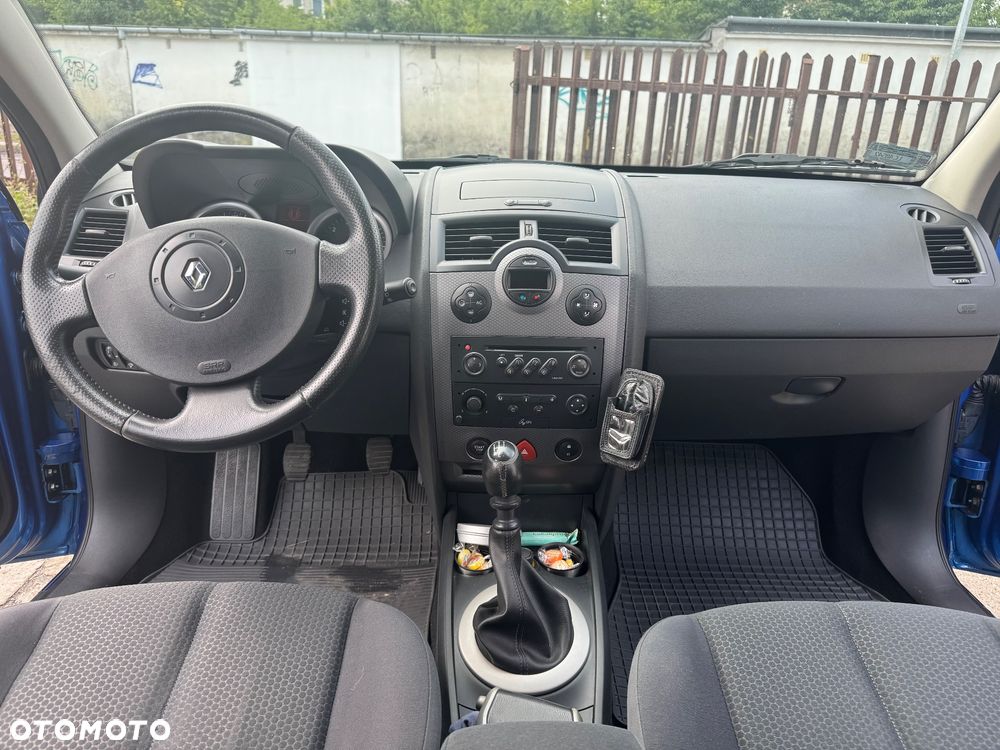 Renault Megane - 10