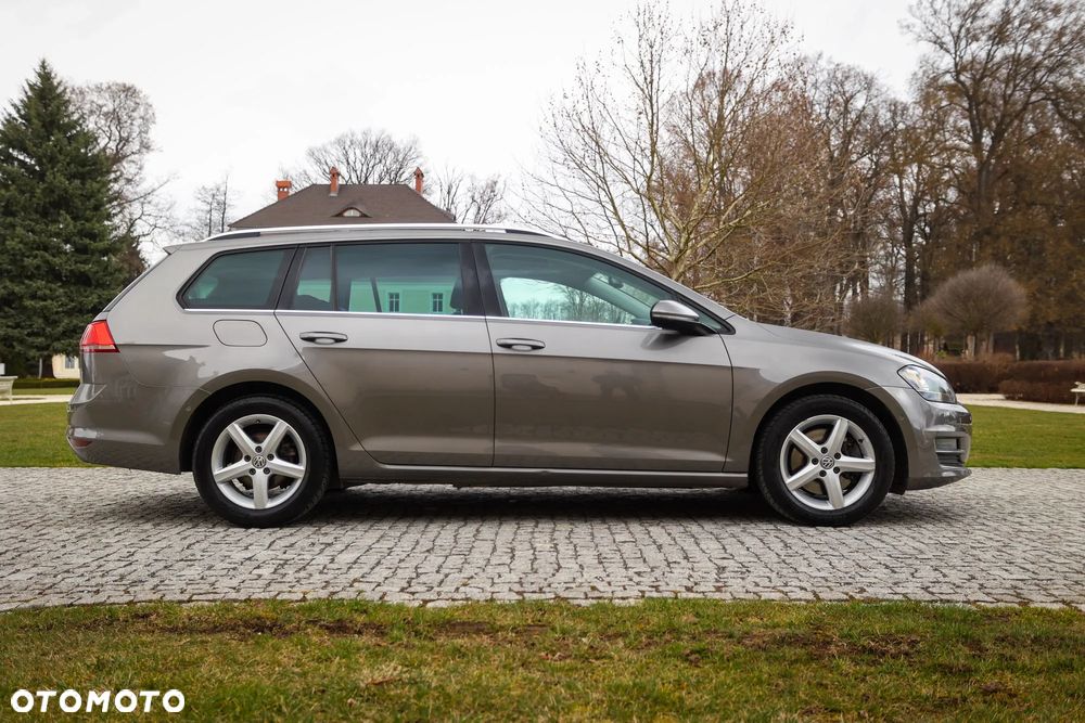 Volkswagen Golf 2.0 TDI BlueMotion Technology DSG Allstar - 4