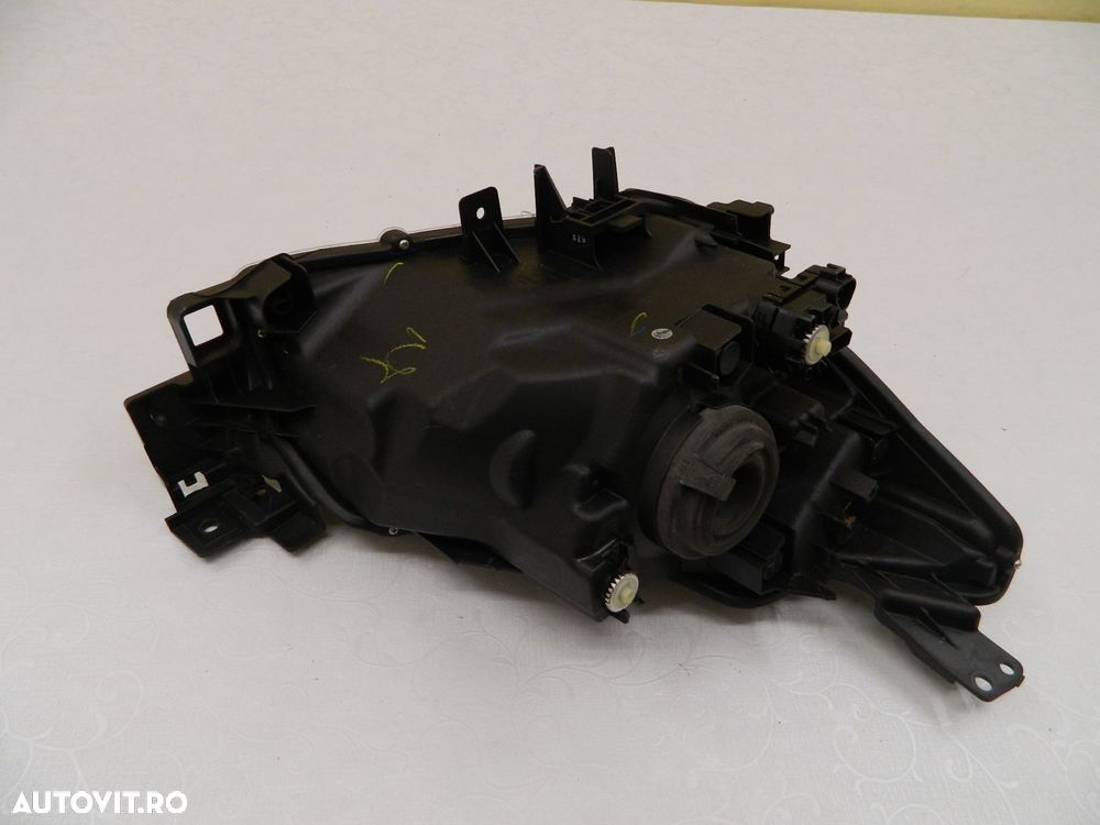 Far dreapta Mazda 2 Halogen, 2014, 2015, 2016, 2017, 2018, 2019. - 5
