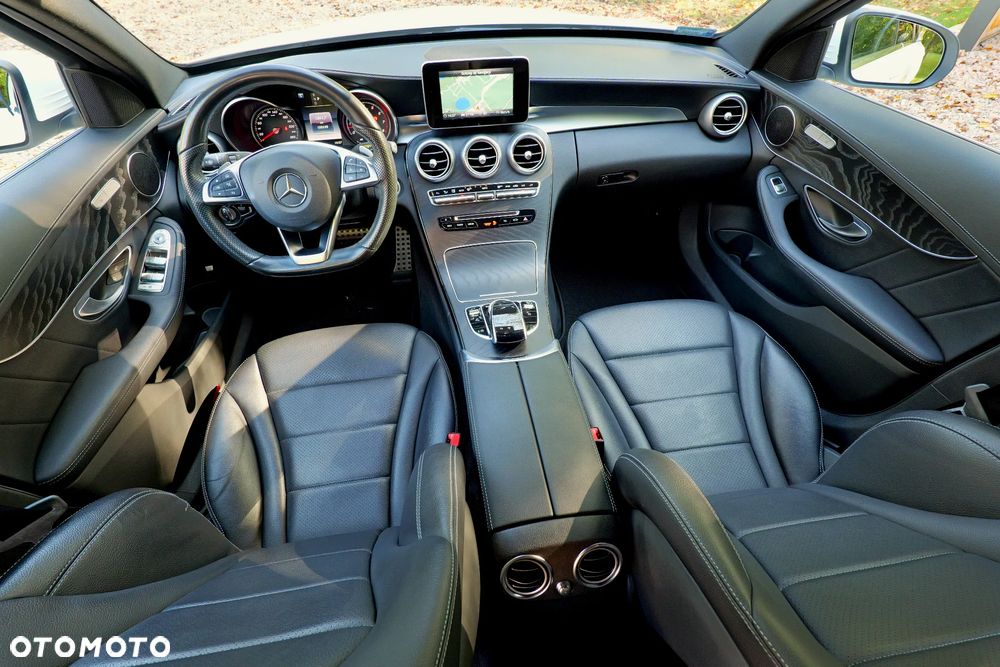 Mercedes-Benz Klasa C 200 4-Matic 9G-TRONIC - 25