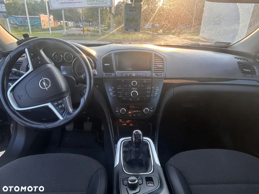 Opel Insignia 2.0 CDTI Cosmo - 11