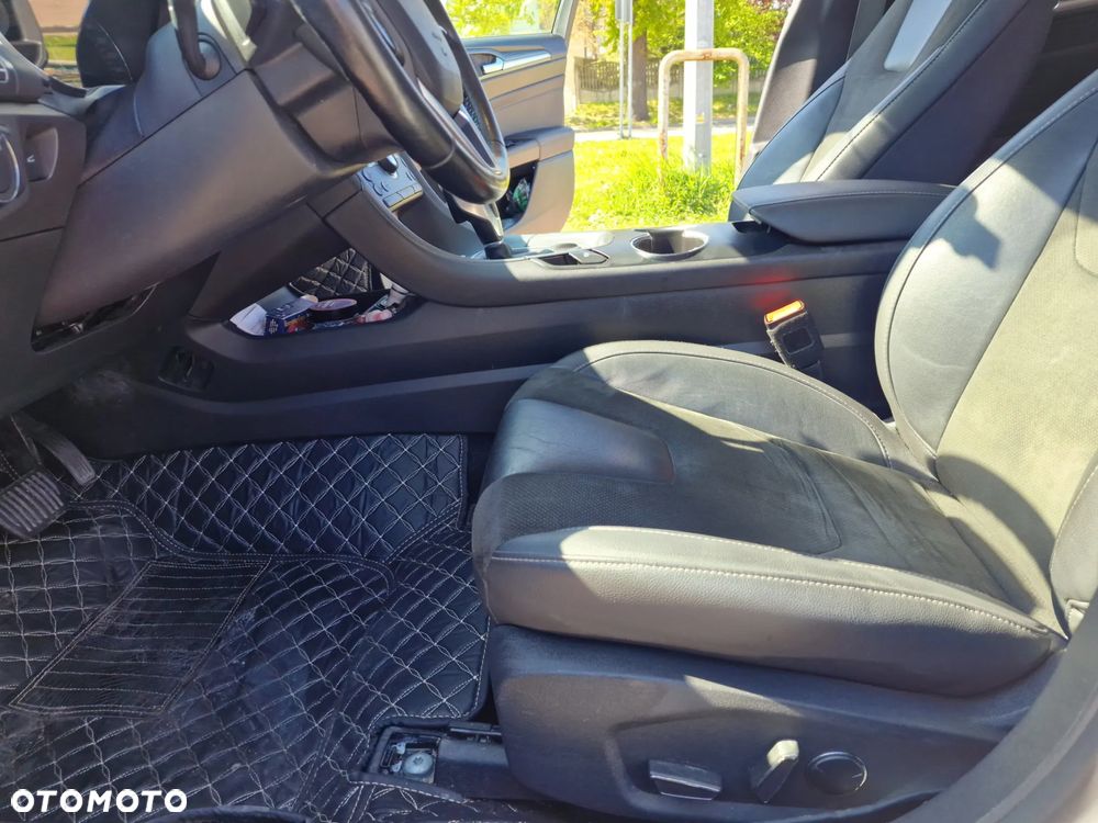Ford Mondeo 2.0 TDCi Titanium 4WD PowerShift - 15