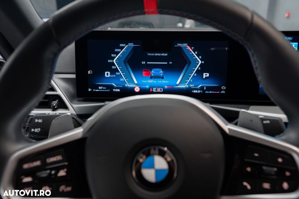 BMW M2 M240i xDrive - 18