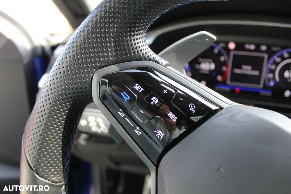 Volkswagen ARTEON 2.0 TSI OPF 4Motion DSG R - 33