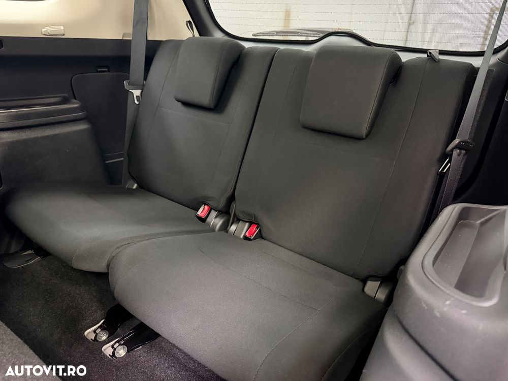 Mitsubishi Outlander 2.2 DI-D 4WD Automatik Intense - 12