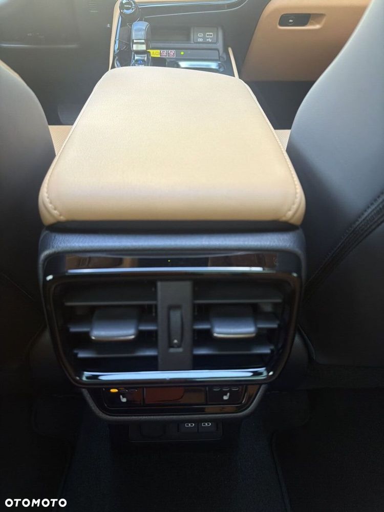 Lexus NX 350h Omotenashi AWD - 20