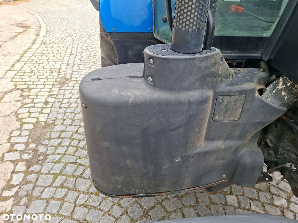 New Holland T7.200 4X4 - 39