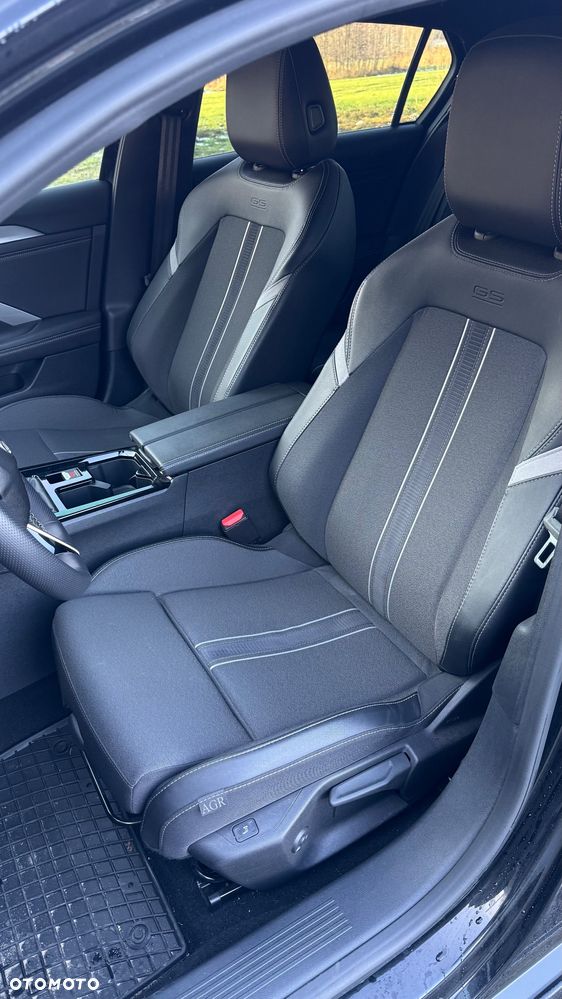 Opel Astra 1.2 Turbo GS Line - 13