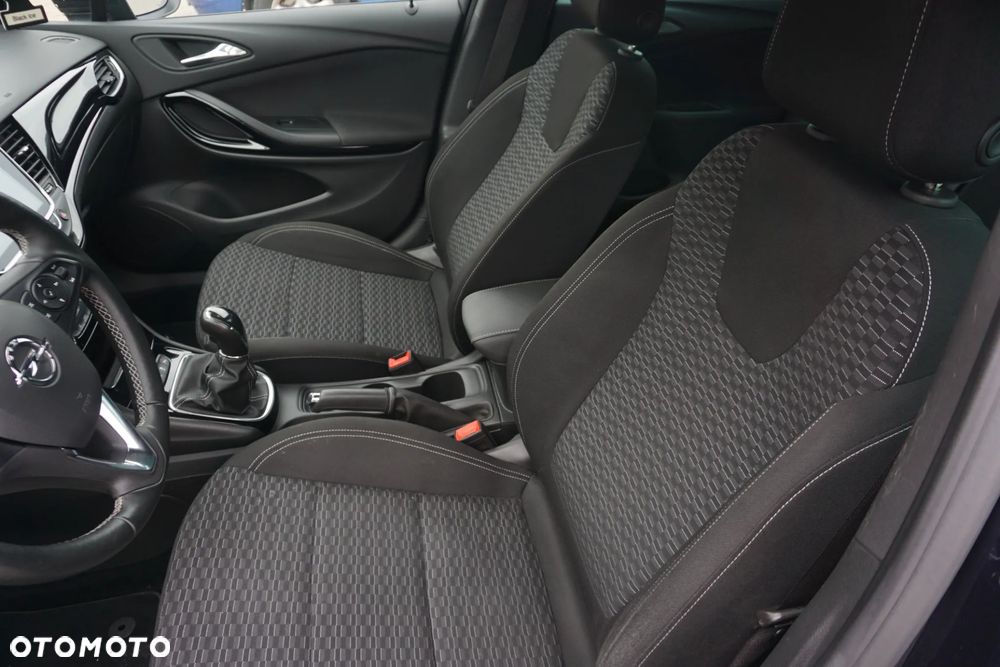 Opel Astra 1.4 Turbo Start/Stop Business - 18