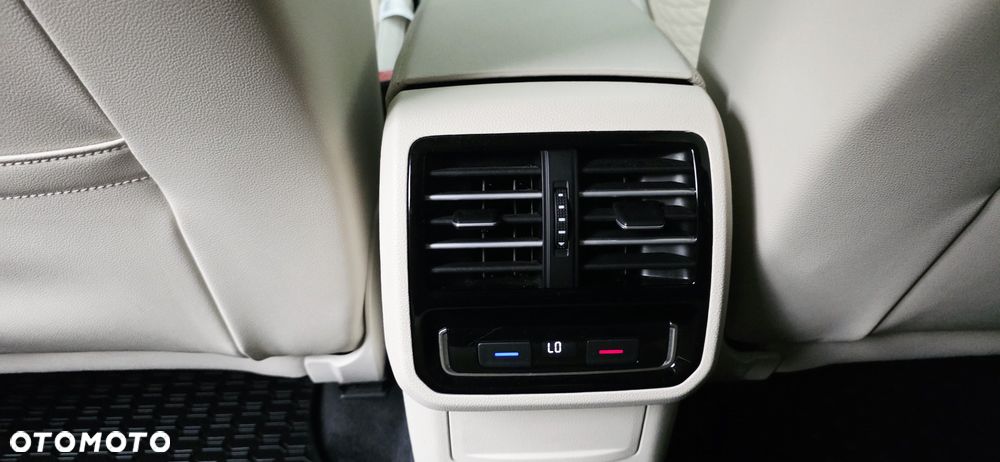 Volkswagen Passat 1.8 TSI BMT Highline DSG - 11