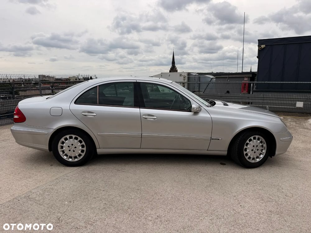 Mercedes-Benz Klasa E 320 Elegance - 3