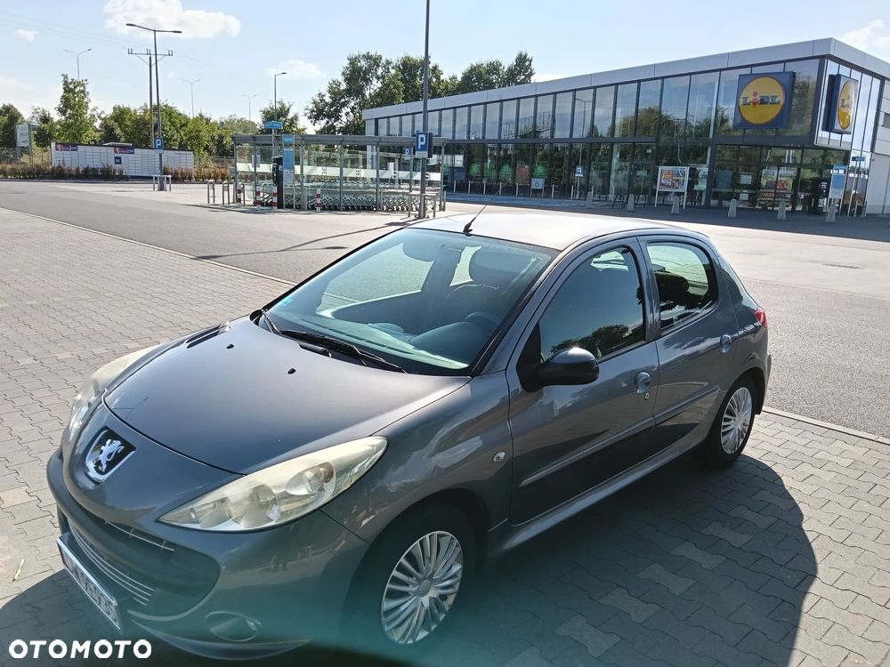Peugeot 206 2009 photo 3