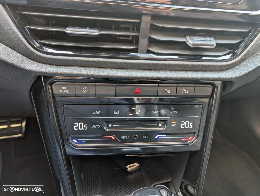 VW T-Roc 2.0 TDI R-Line DSG - 23