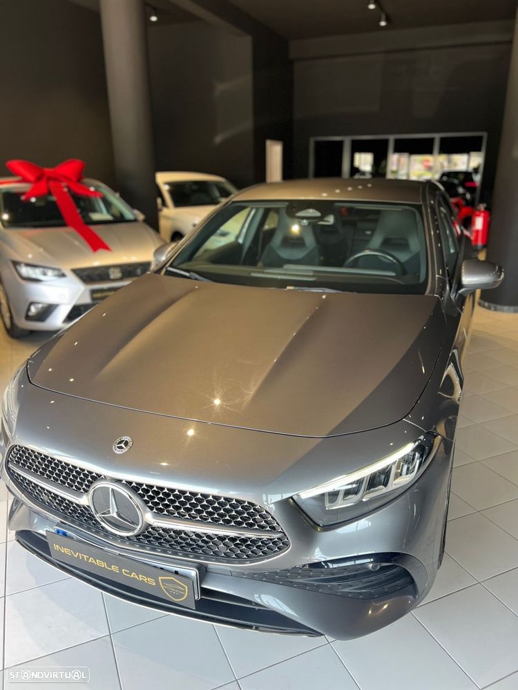 Mercedes-Benz A 250 e AMG Line - 5