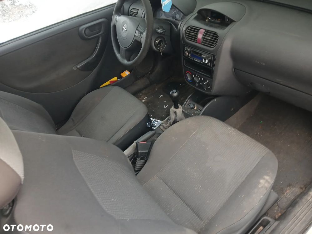 opel corsa C lift fotel kanapa deska kokpit podsufitka boczek podłokietnik licznik panel szyb - 2
